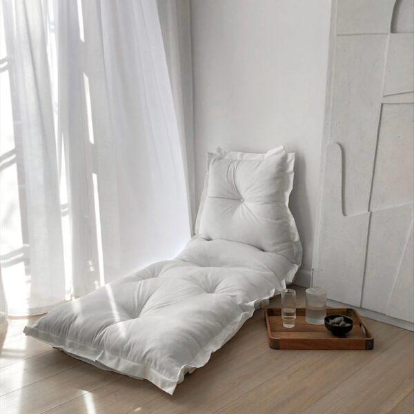 SIT AND SLEEP OUTDOOR