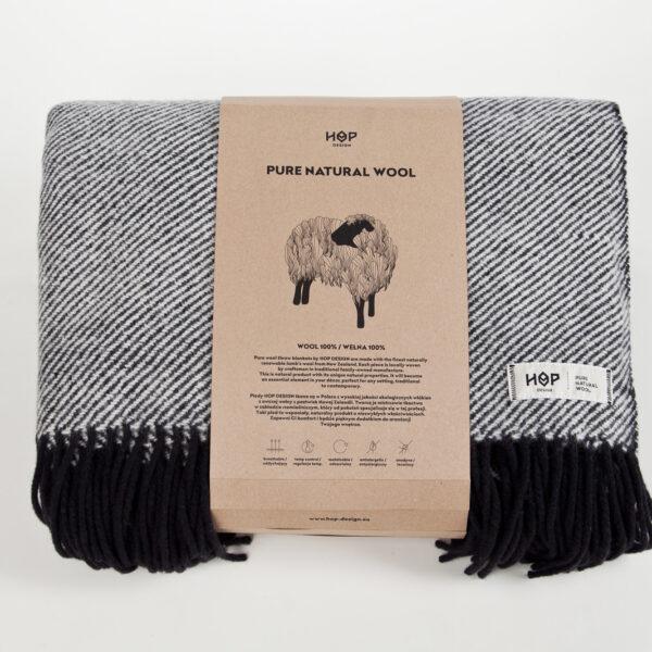 Koc wełniany HopDesign – RURU
